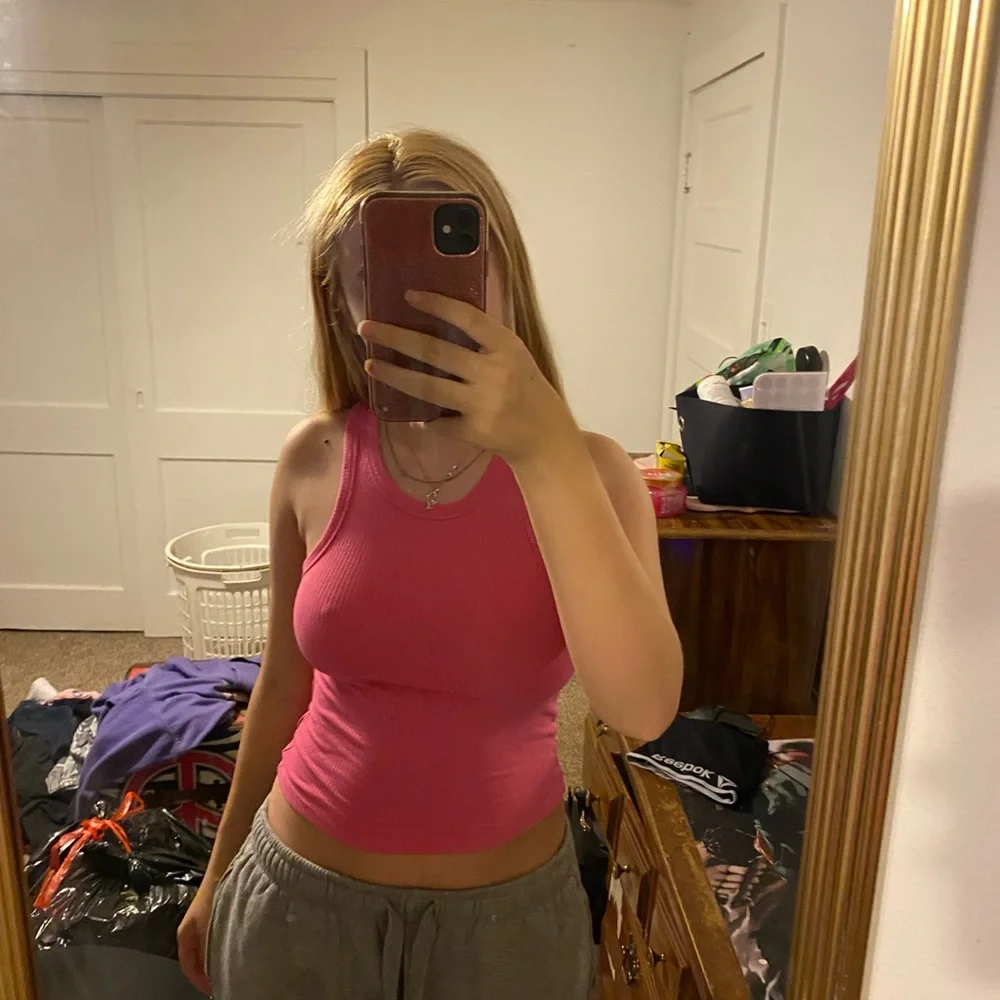 Pink Ribbed Tank Top - Picture 1 of 2